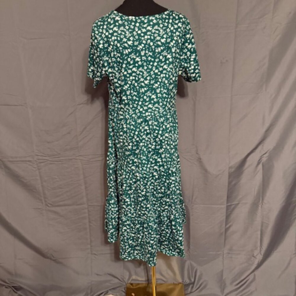 BERYDRESS Floral Dress Size XL - Picture 2 of 3